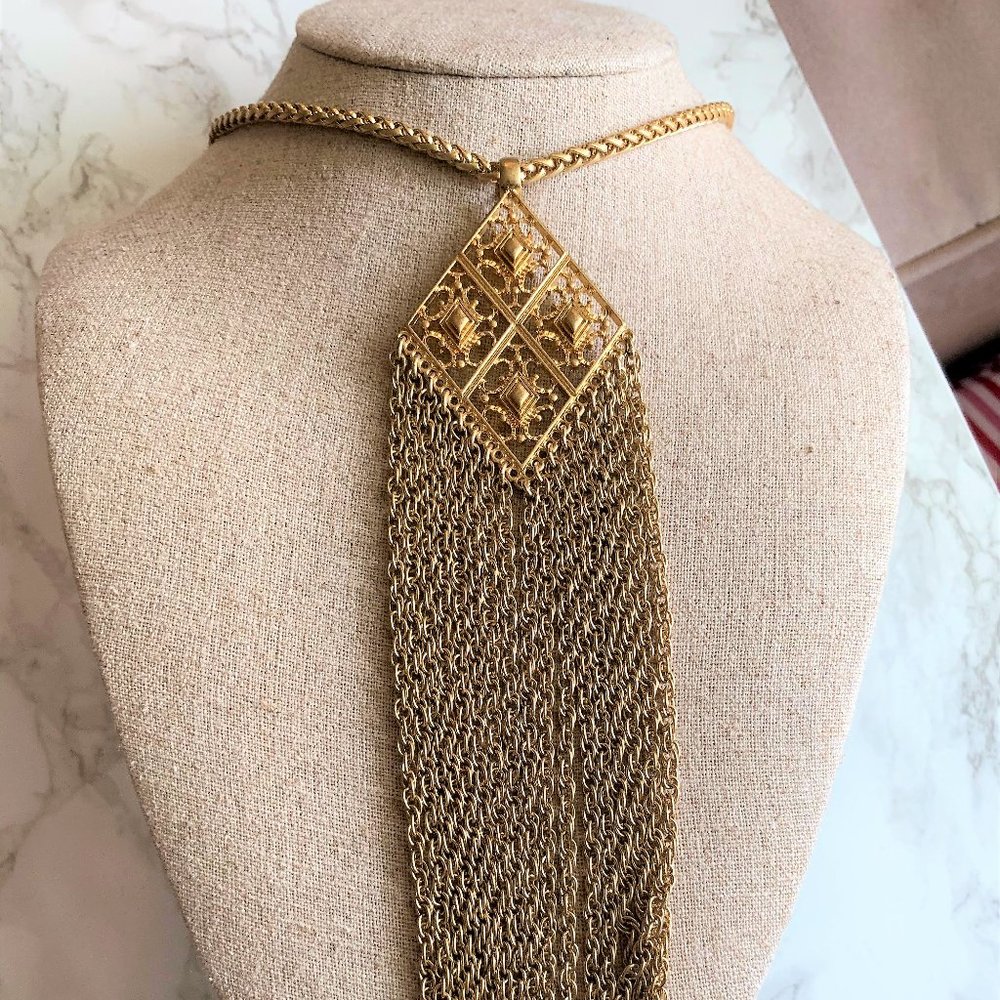 Stella and Dot Makena Necklace